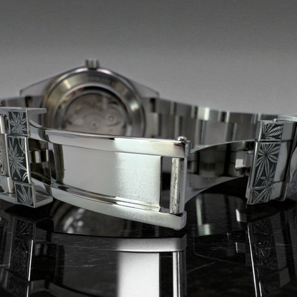 The Genesis Watch by Smoke & Diamondz